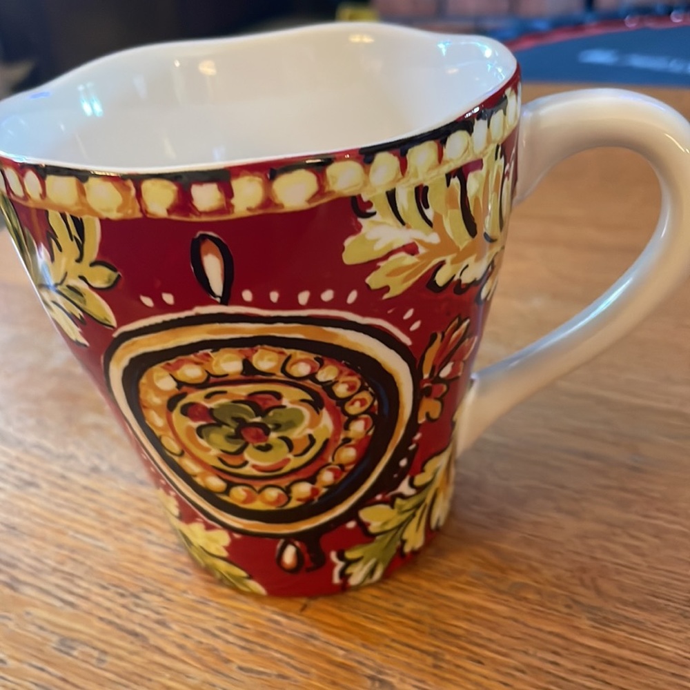 Two 222 FIFTH Mugs - Picture 5 of 5